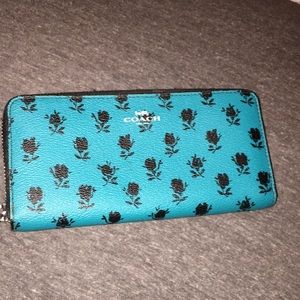 Authentic Coach wallet - last price drop!